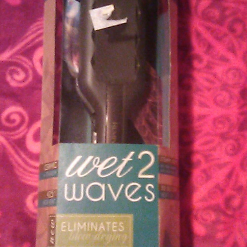 Remington Wet 2 Waves Steam Titanium Waver